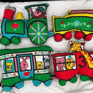 Spring Mills Fabric Pattern Plush Train Childrens Decor Circus Train 4 Piece